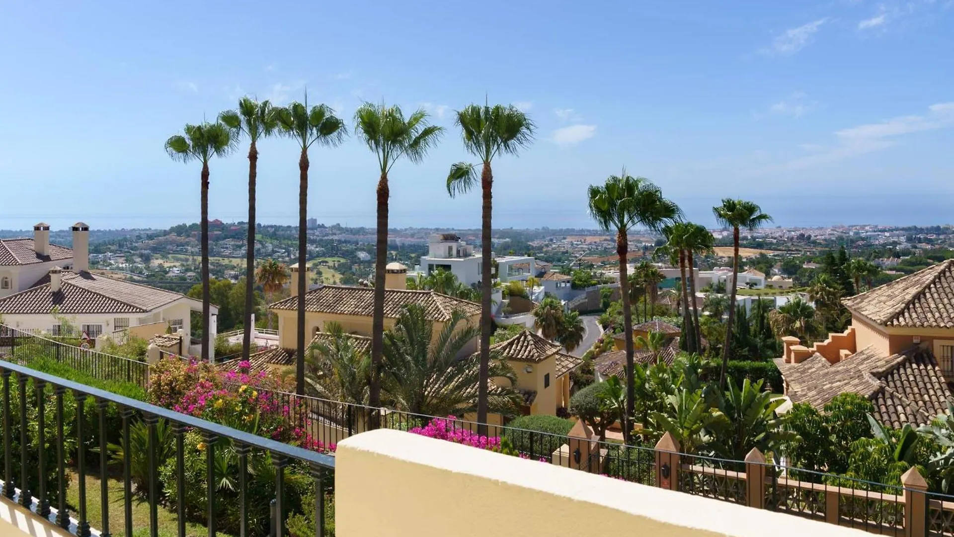 Maison Sora Plunge Pool Views Luxury بينهافيس